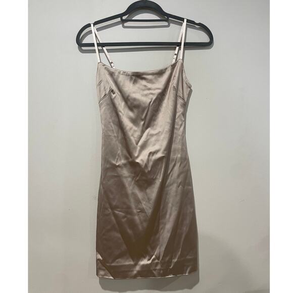 Elegant Cream Mini Dress - Picture 2 of 4